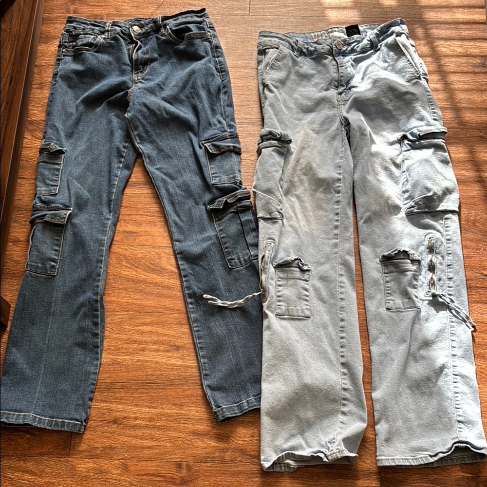 Stylish Distressed Cargo Jeans in Blue and Gray